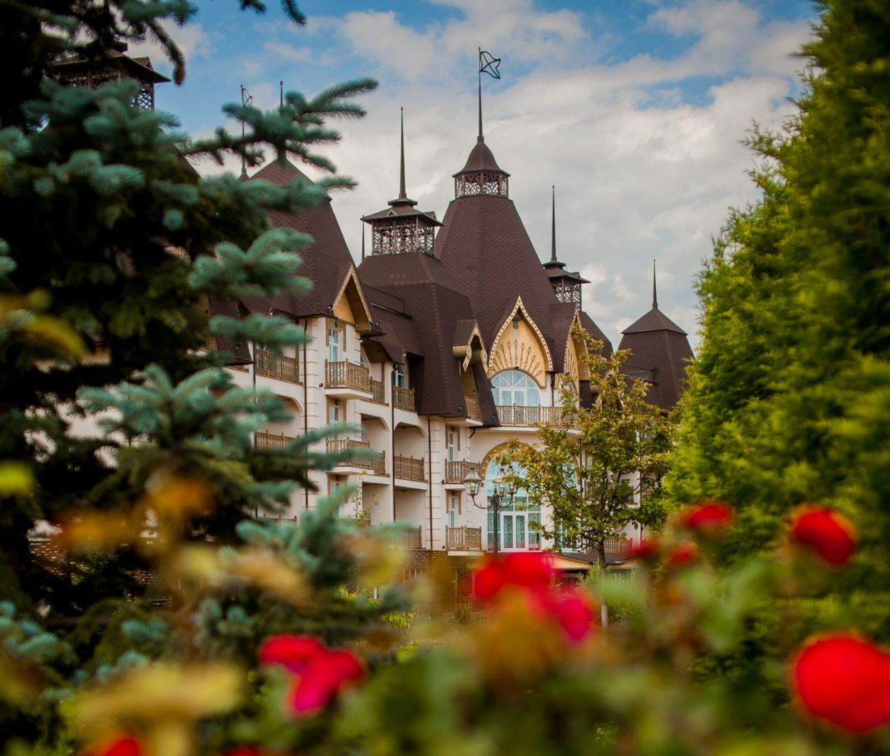 Фестиваль музыки, дизайна, вкусной еды и цветов Orlow Flowers пройдет в парк-отеле «Орловский»