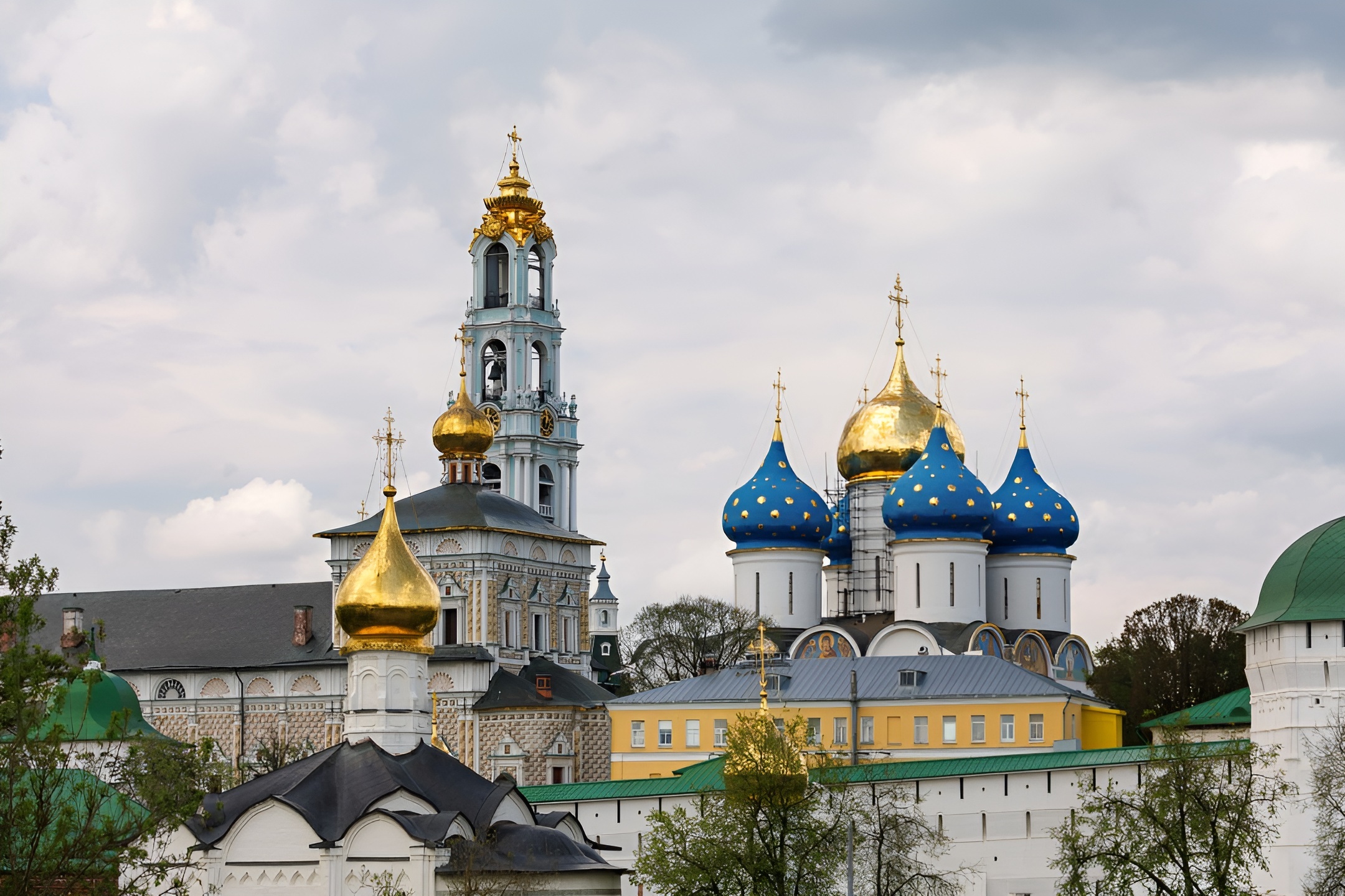 Сервис RUSSPASS запускает конкурс рассказов о путешествиях по «Золотому кольцу»