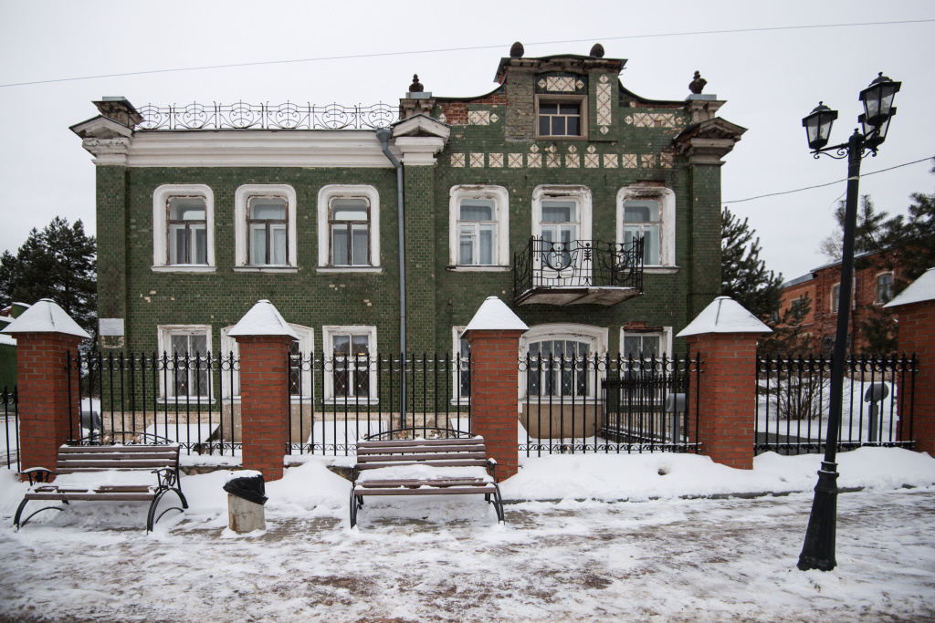 Путешествие по Талдому: купеческий дом, арт-усадьба с инсталляциями, фарфоровая фабрика и ферма коз