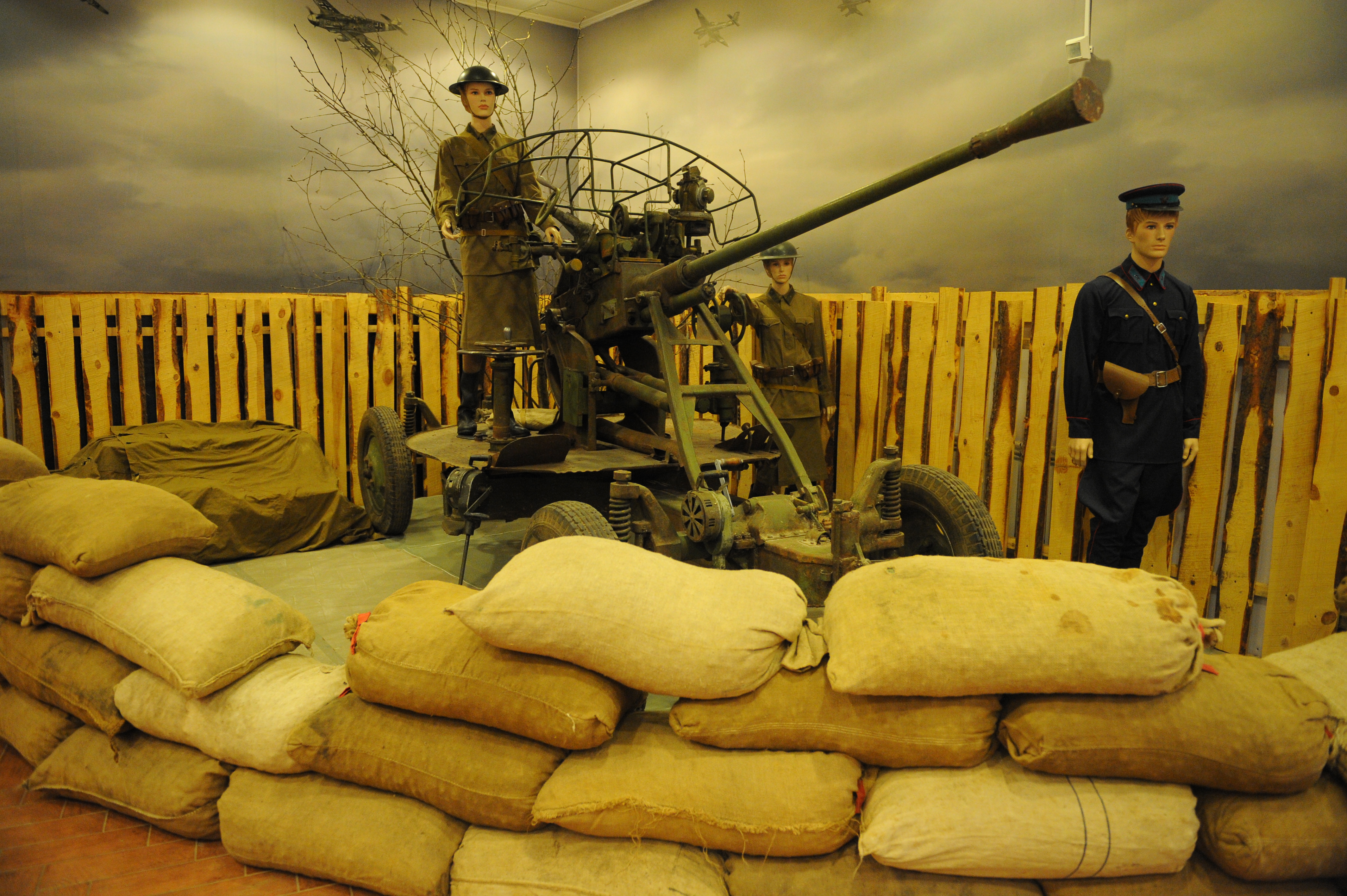 Экспозиция Ленино-Снегиревского военно-исторического музея