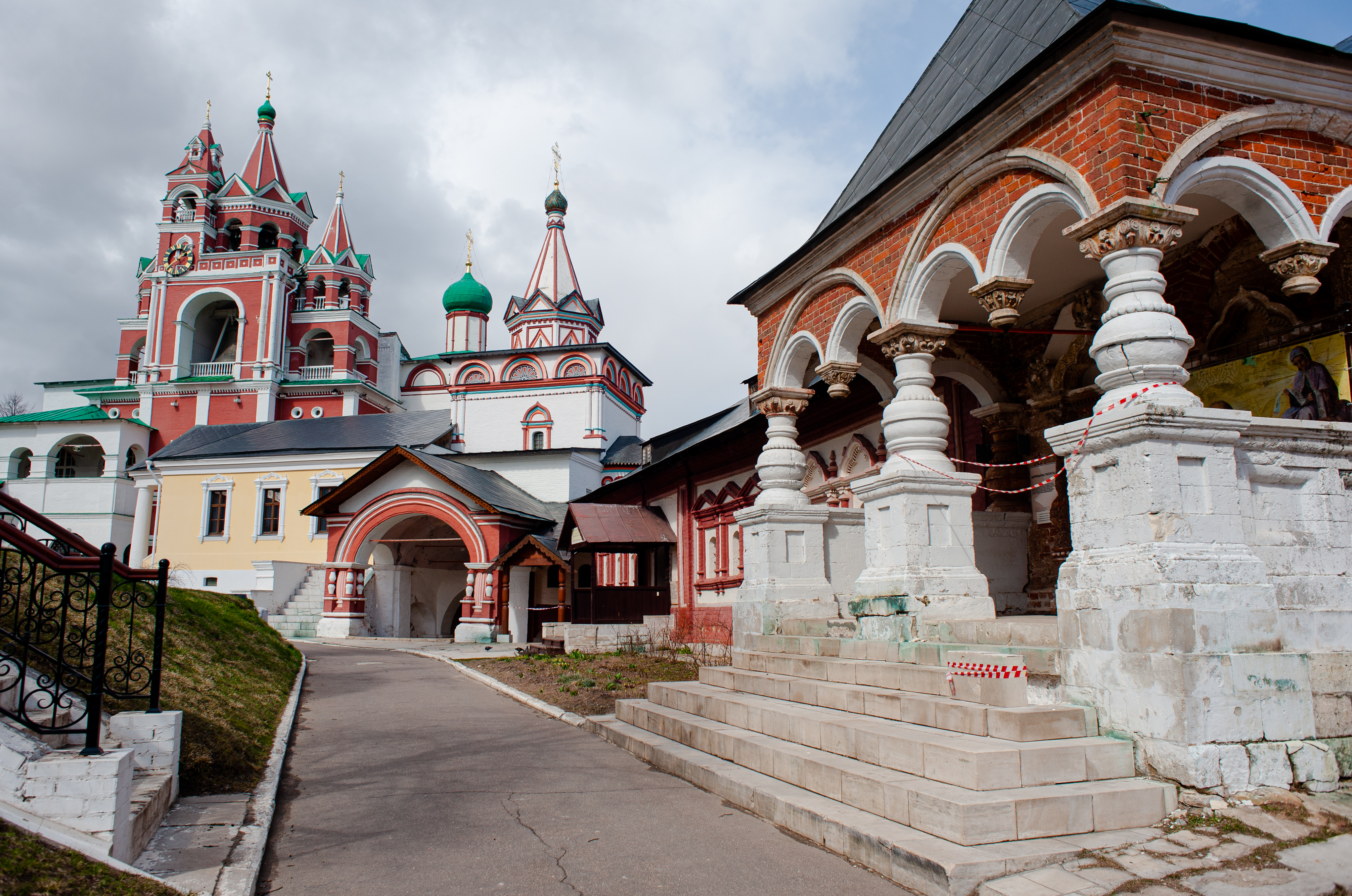 Саввино-Сторожевский мужской монастырь в Звенигороде