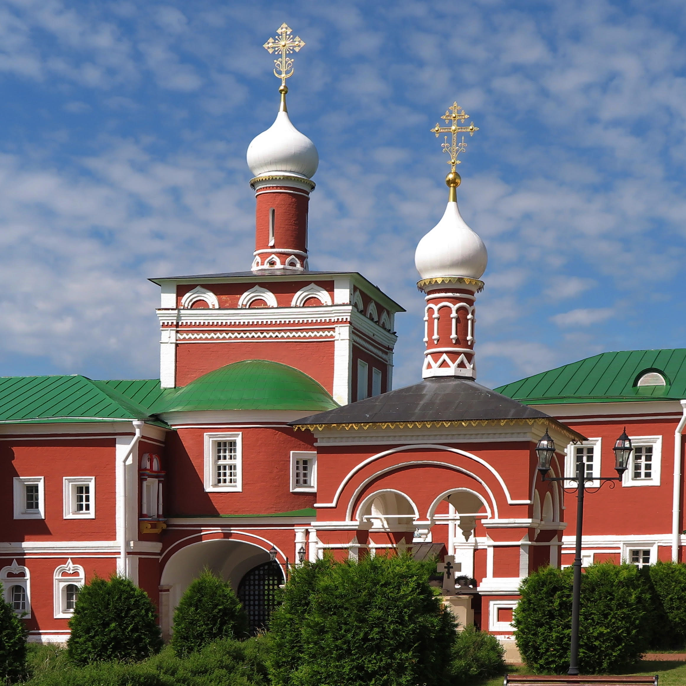 Николо-Пешношский мужской монастырь в Дмитрове