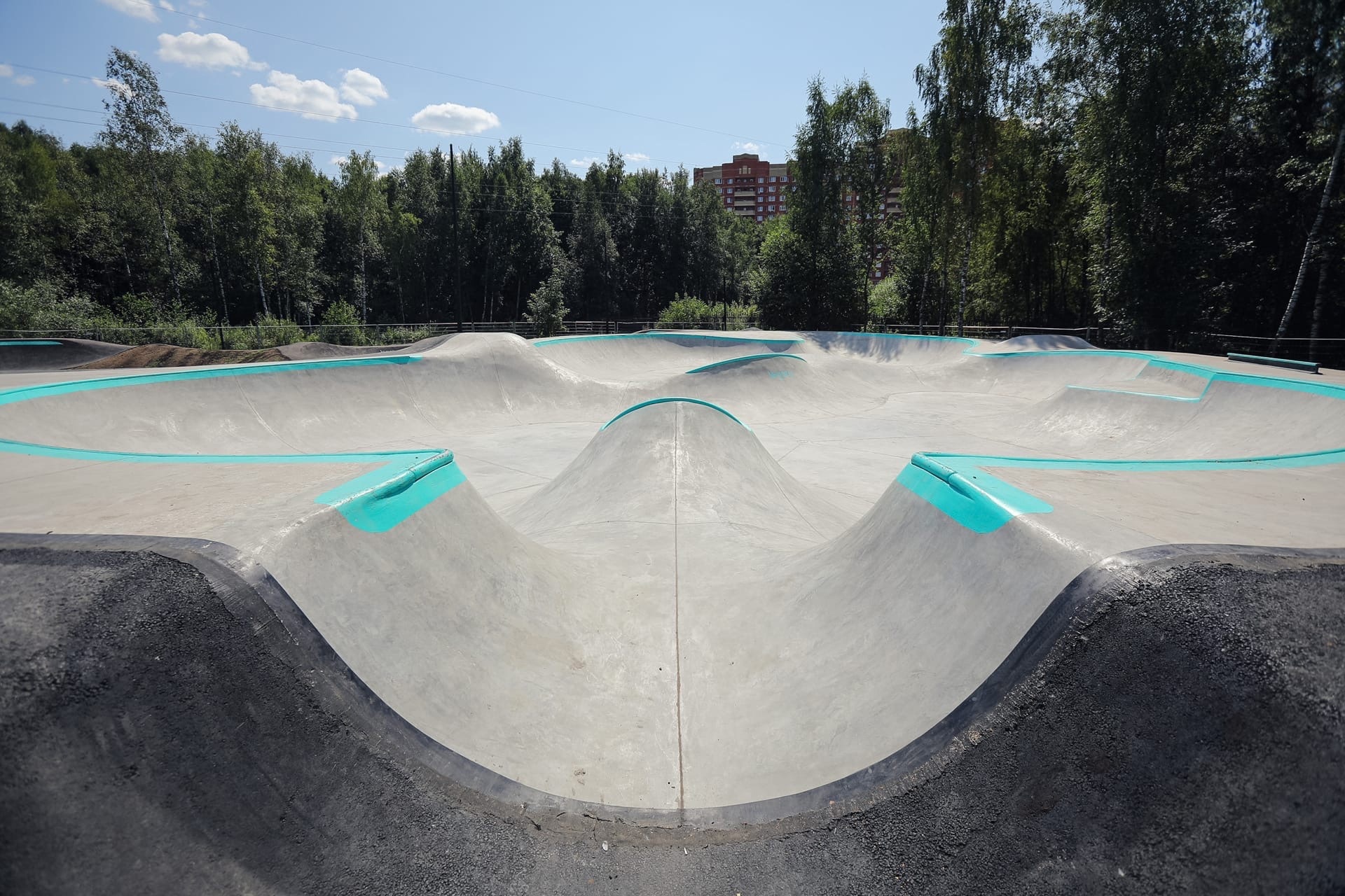 Скейт-площадка в Пестовском парке Балашихи