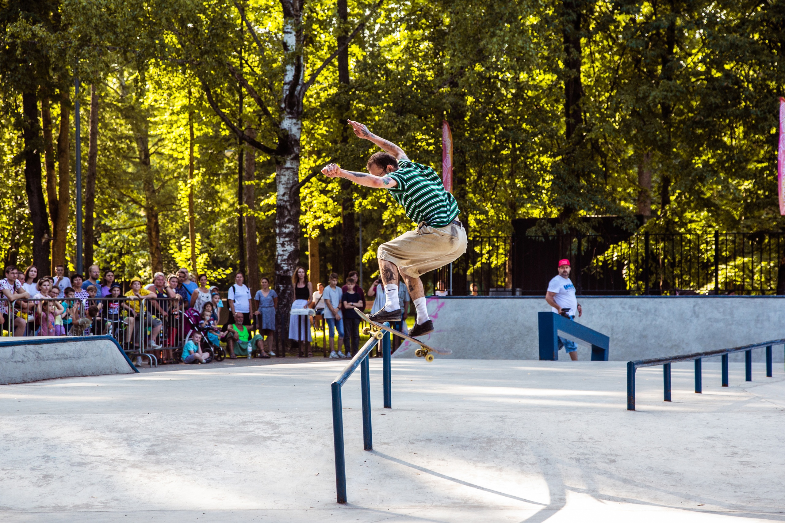 Скейт-площадка в городском парке Солнечногорска