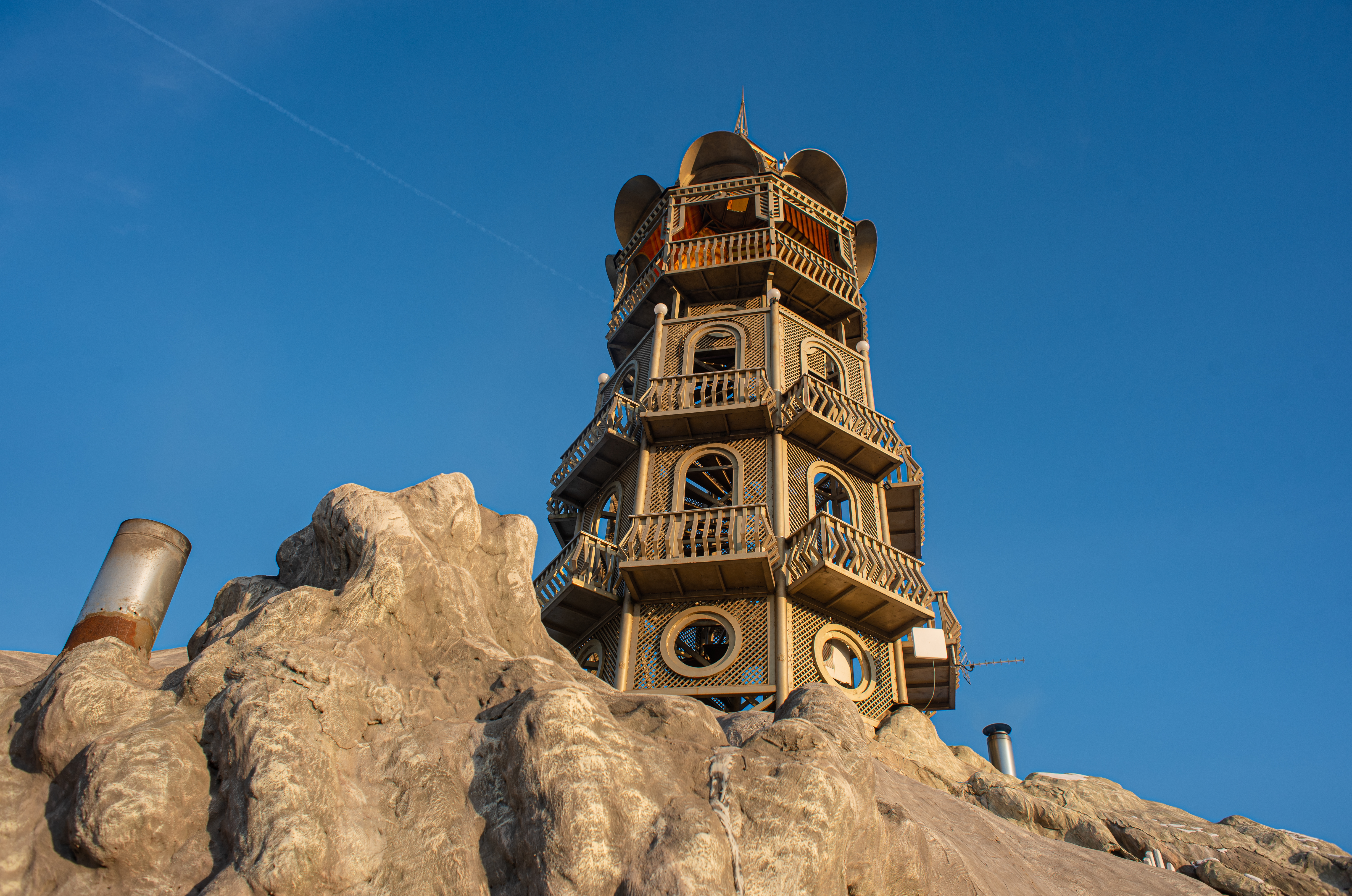 Обзорная башня-маяк в Троицком